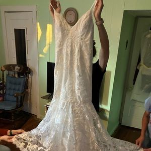 Wedding dress size 4